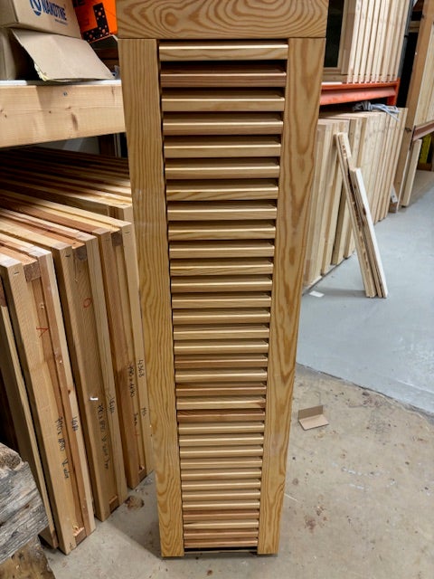 Tuuletusluukku puus&auml;leik&ouml;ll&auml;